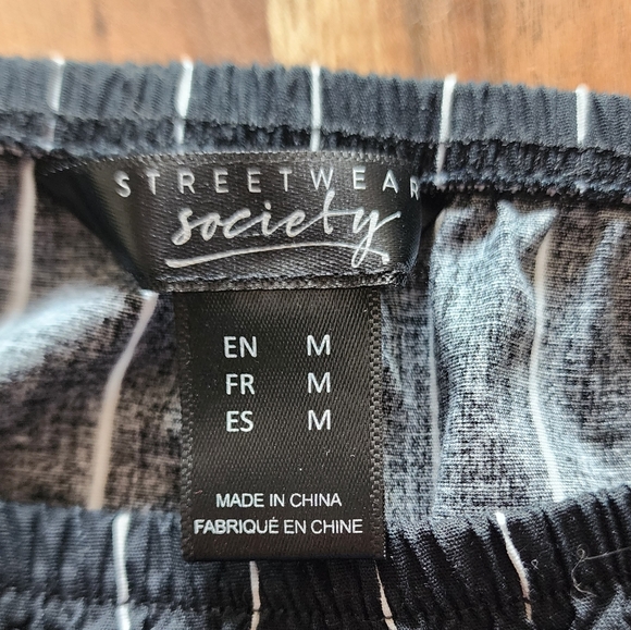 Streetwear society black/white striped off the shoulders mini dress, M - Picture 6 of 9